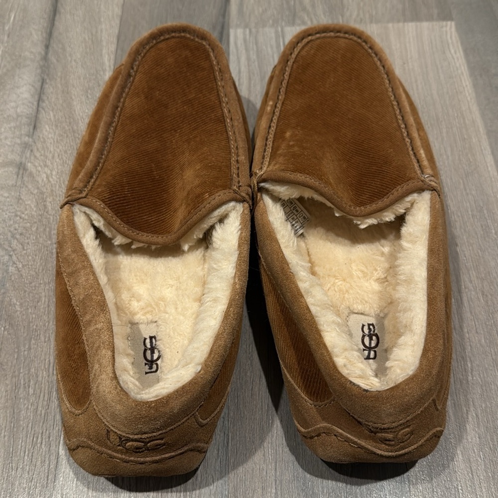 Ugg Chestnut Suede Ascot Corduroy II Slip On Slippers for Men - Picture 2 of 5